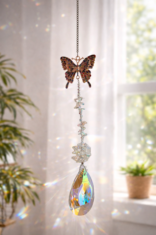 Colgante Prisma Mariposa — Cristal de Luz y Transformación